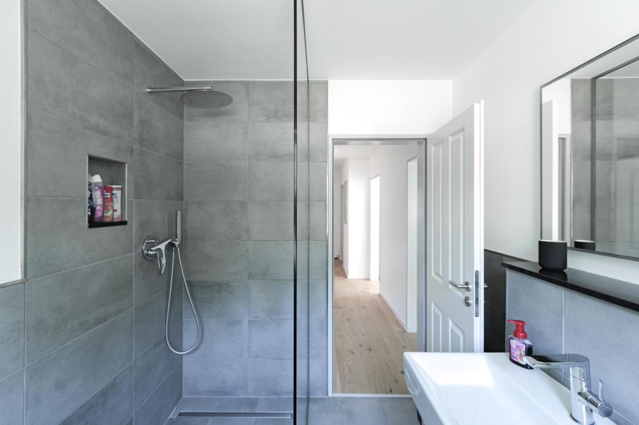 Grosse Gemuetliche Wohnung Mit Waldblick Cologne Exterior photo