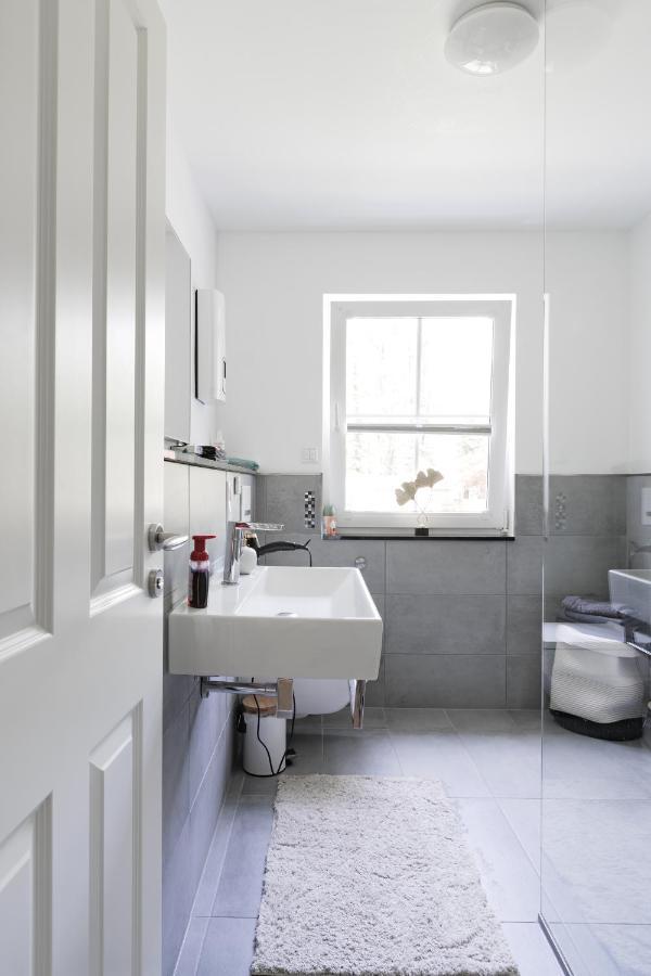 Grosse Gemuetliche Wohnung Mit Waldblick Cologne Exterior photo