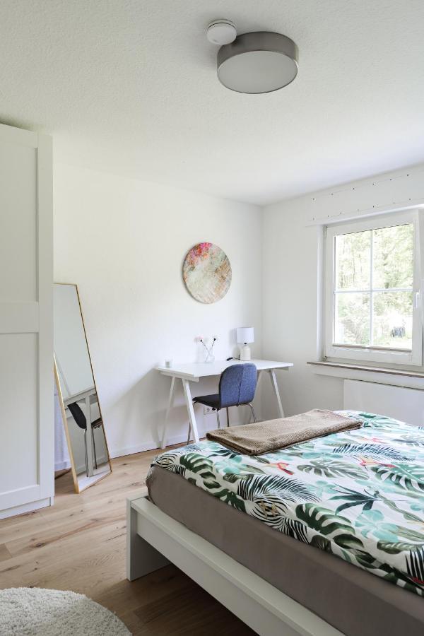 Grosse Gemuetliche Wohnung Mit Waldblick Cologne Exterior photo